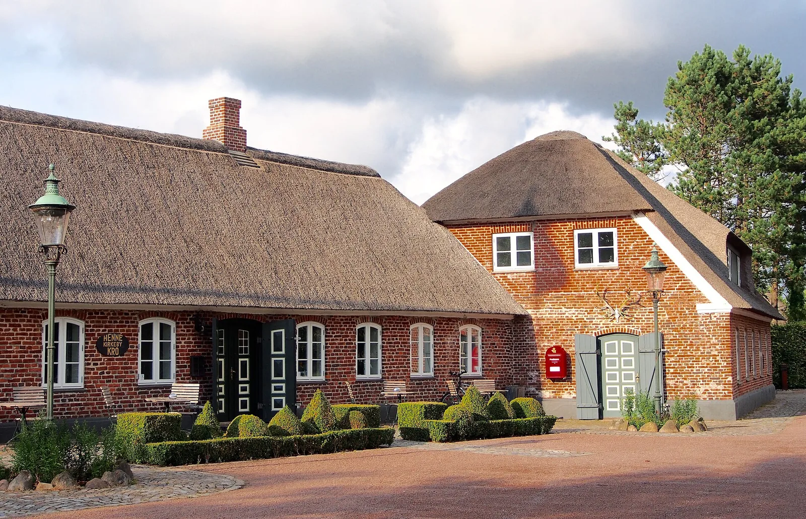 Exterior of Henne Kirkeby Kro photographed in 2014
